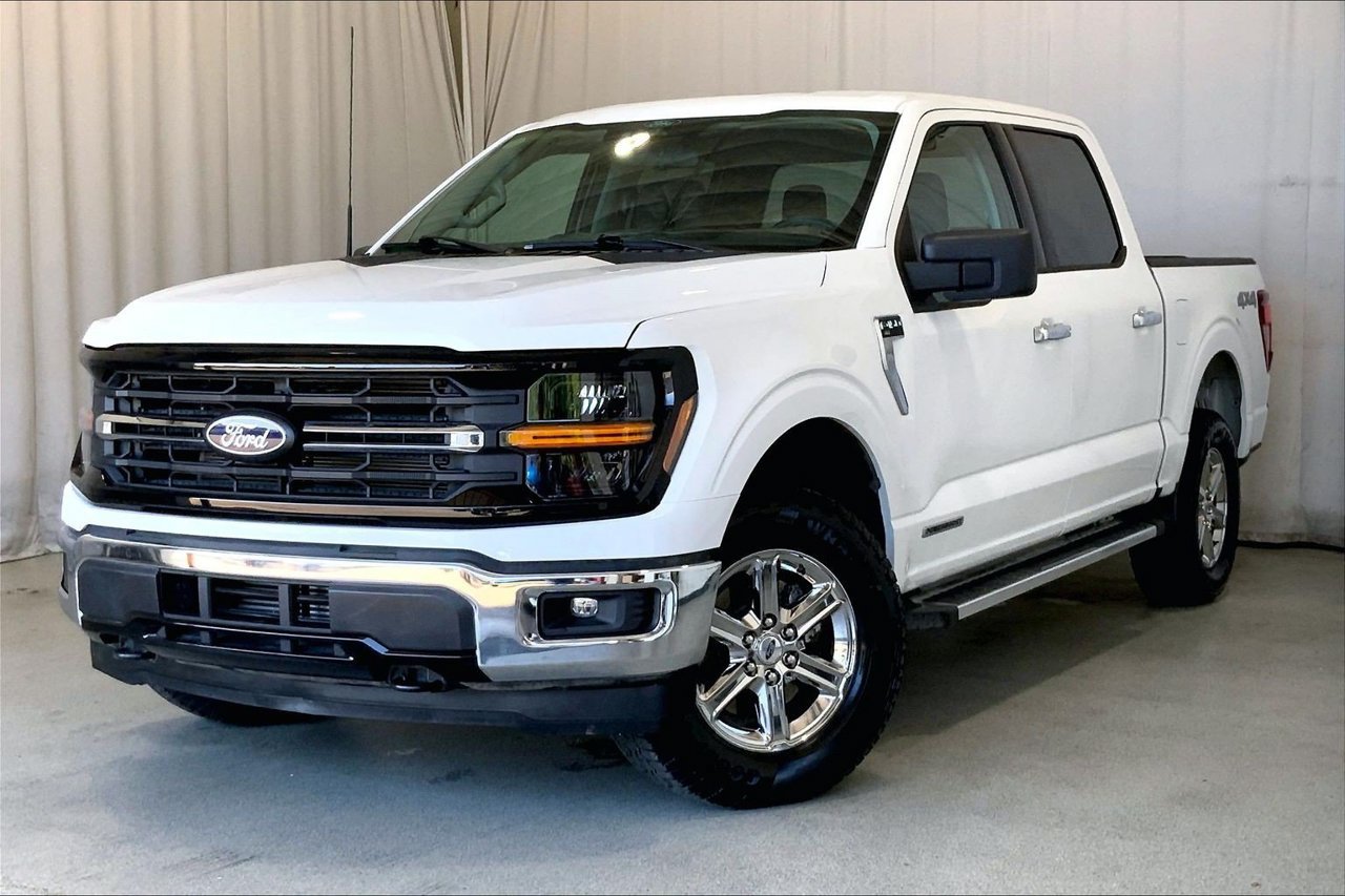 Used 2025 Ford F150 XLT w/ Equipment Group 301A Standard AWD/4WD image 12