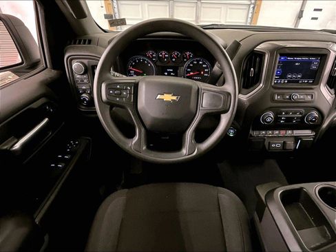 Used 2024 Chevrolet Silverado 1500 Custom AWD/4WD image 5