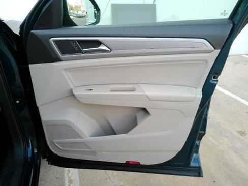 Used 2018 Volkswagen Atlas SE image 20