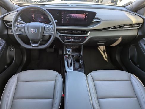 Certified 2024 Buick Envista Avenir image 13