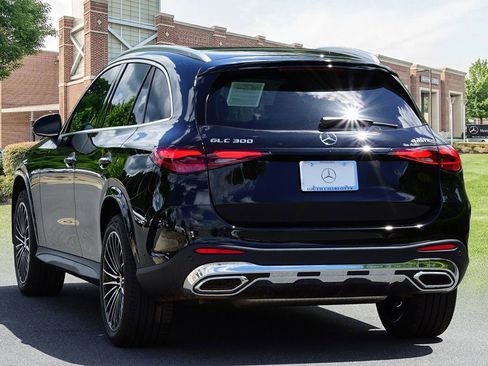 Used 2026 Mercedes-Benz GLC 300 4MATIC image 7