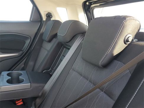 Used 2020 Ford EcoSport SE w/ SE Convenience Package image 32