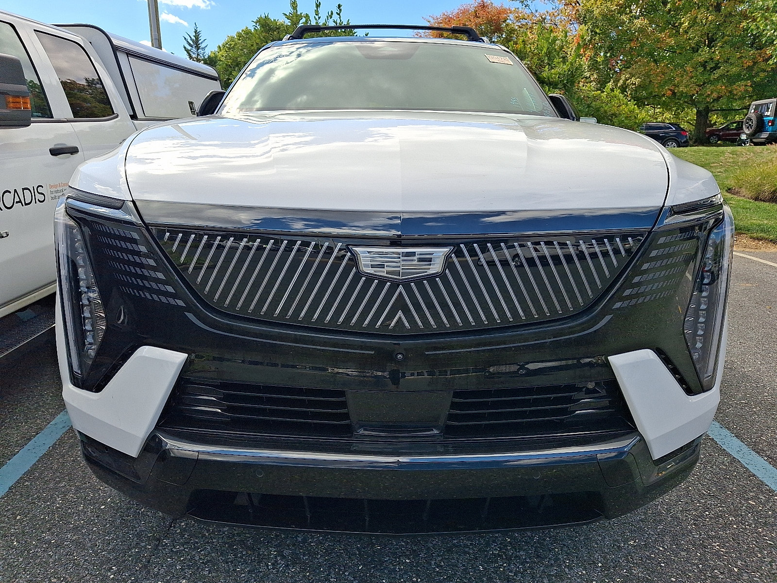 Certified 2025 Cadillac Escalade IQ Sport 2 AWD/4WD image 2