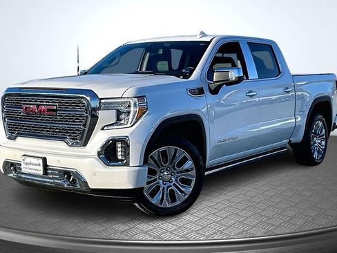 Used 2022 GMC Sierra 1500 Denali w/ Denali Premium Package image 1