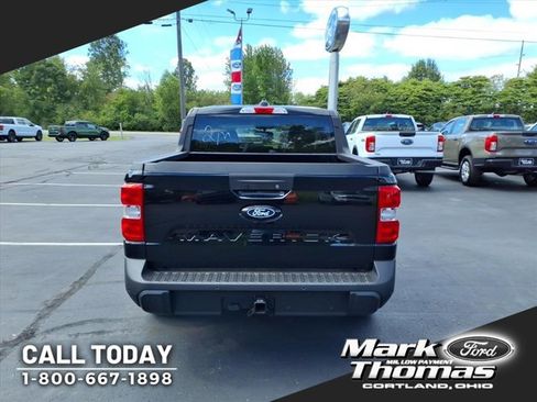 New 2025 Ford Maverick XLT w/ XLT Luxury Package FWD image 4