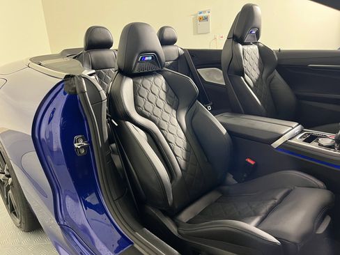 Used 2025 BMW M8 Competition image 35