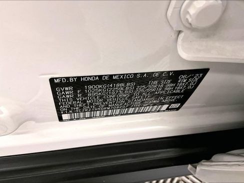 Used 2024 Honda HR-V Sport image 36