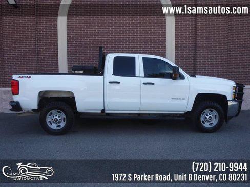 Used 2019 Chevrolet Silverado 2500 W/T AWD/4WD image 24