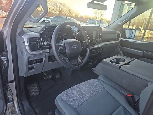 Used 2023 Ford F150 XLT image 40