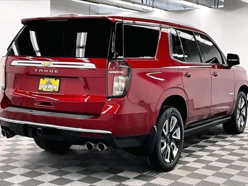 Used 2021 Chevrolet Tahoe High Country w/ Premium Package image 11