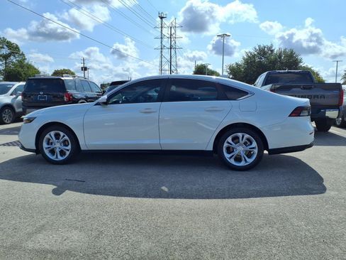 Used 2026 Honda Accord LX image 21