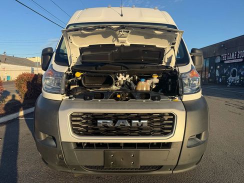 Used 2020 RAM ProMaster 2500 w/ Interior Convenience Group image 57
