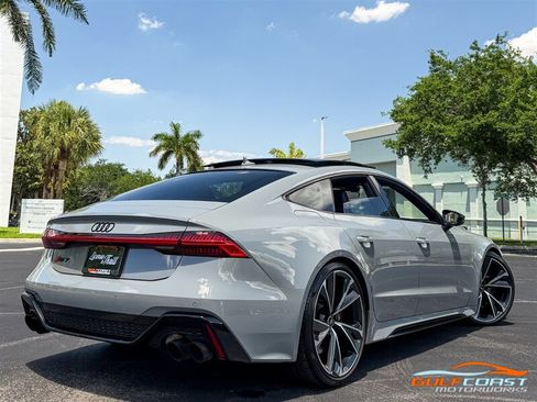 Used 2022 Audi RS 7 Sportback w/ Black Optic Package AWD/4WD image 66