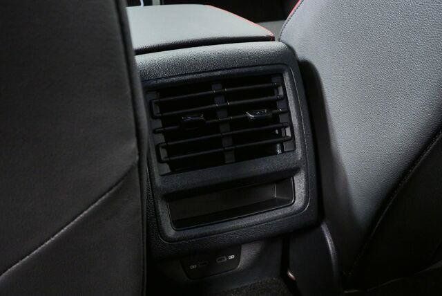 Certified 2025 Volkswagen GTI SE w/ SE Leather Seating Package FWD image 20