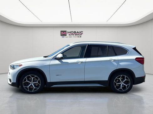 Used 2018 BMW X1 xDrive28i AWD/4WD image 4