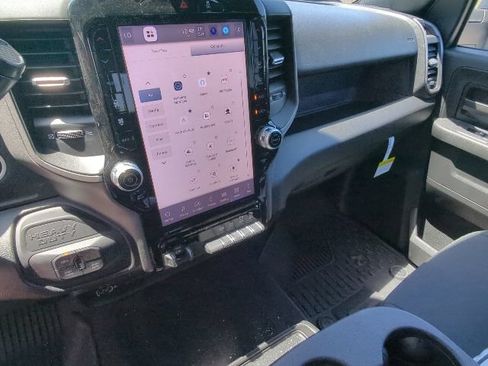 New 2026 RAM 2500 Tradesman AWD/4WD image 15