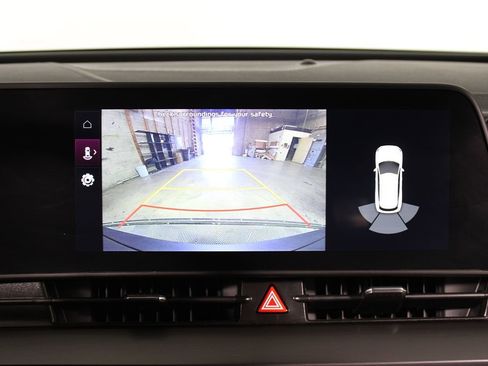 Used 2023 Kia Sportage EX image 14