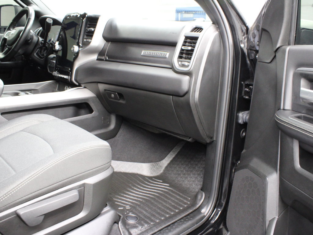 Used 2024 RAM 2500 Big Horn w/ Night Edition AWD/4WD image 33