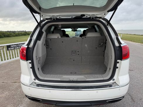 Used 2015 Buick Enclave Leather FWD image 19
