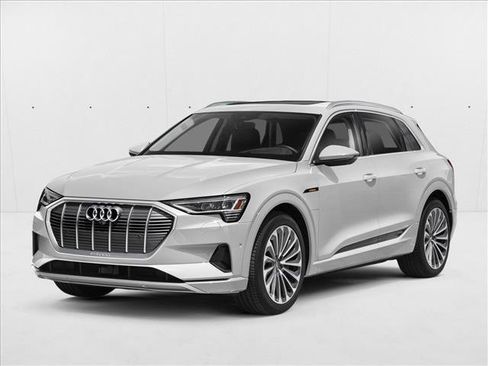 Used 2021 Audi e-tron Prestige w/ Prestige Package image 1