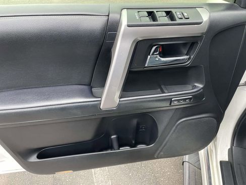 Used 2020 Toyota 4Runner Limited image 25
