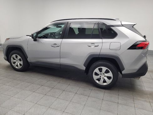 Used 2021 Toyota RAV4 LE FWD image 3
