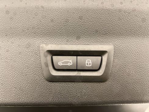 Used 2024 BMW X4 xDrive30i image 28