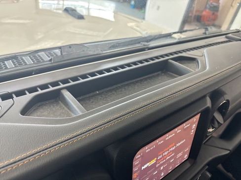 Used 2021 Jeep Wrangler Unlimited Sahara image 38