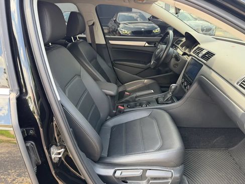Used 2015 Volkswagen Passat 1.8T S FWD image 16