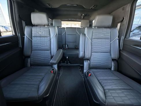 Certified 2025 Cadillac Escalade ESV Premium Luxury Platinum w/ LPO, Floor Liner Package image 55