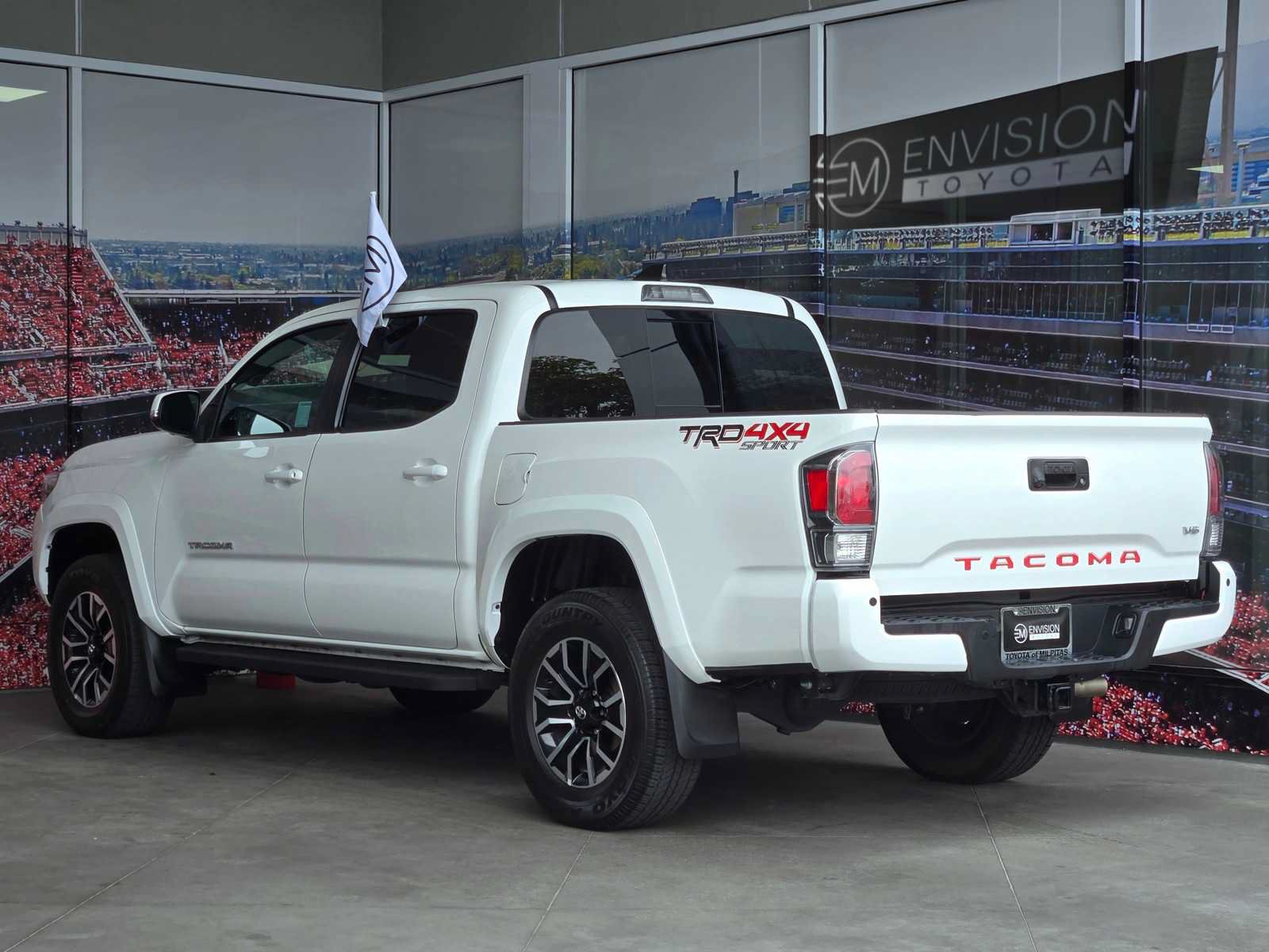 Certified 2023 Toyota Tacoma TRD Sport w/ Advanced Technology Package AWD/4WD image 6