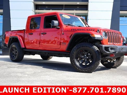 Used 2020 Jeep Gladiator Rubicon image 2