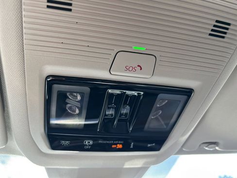 New 2026 Volkswagen Atlas SE image 35