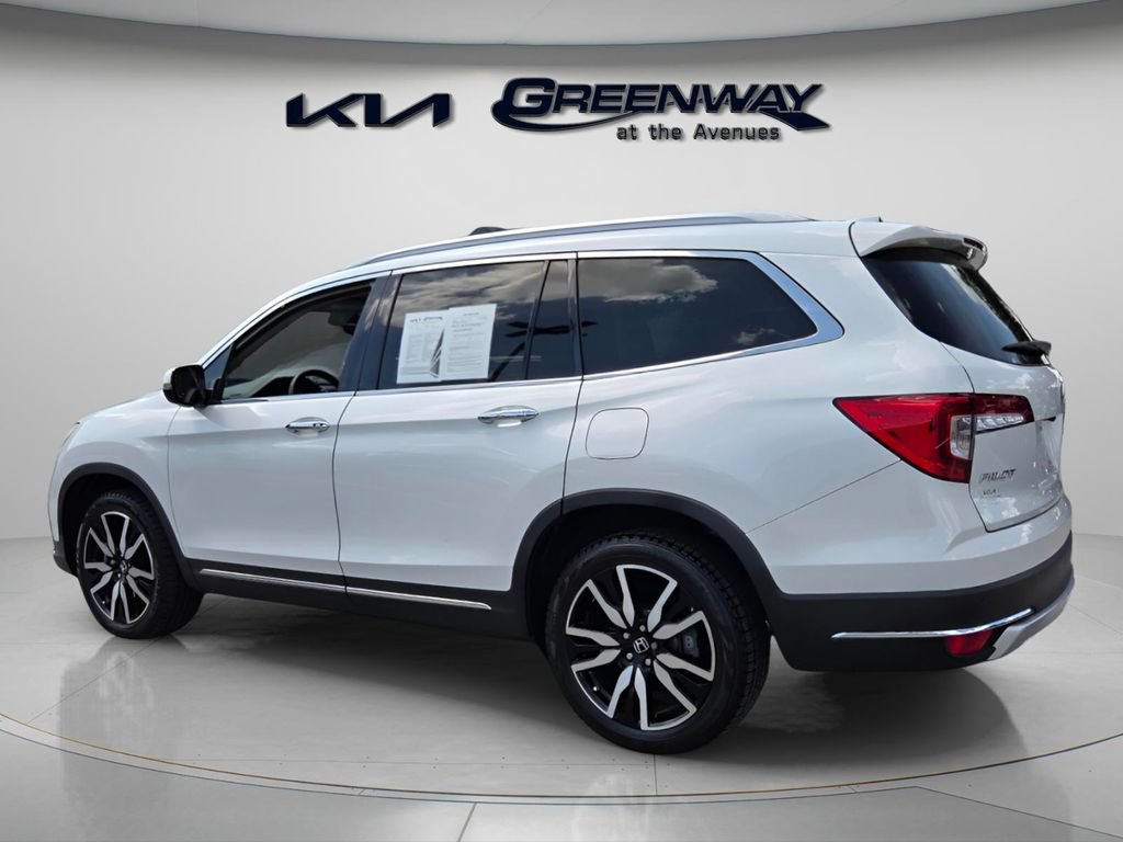 Used 2021 Honda Pilot Touring image 5