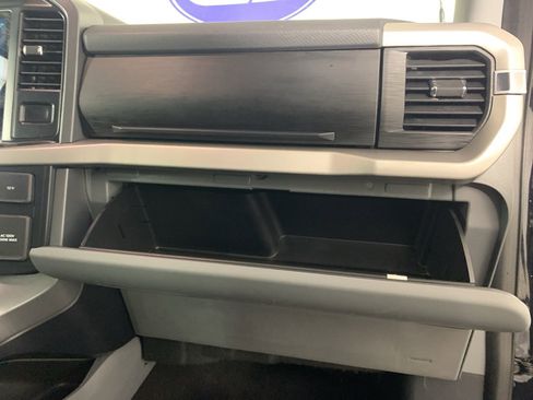 Used 2022 Ford F150 XLT w/ Equipment Group 302A High image 42