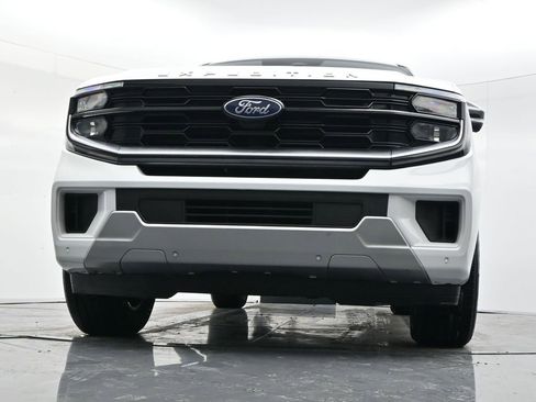 Certified 2025 Ford Expedition Max Platinum image 51