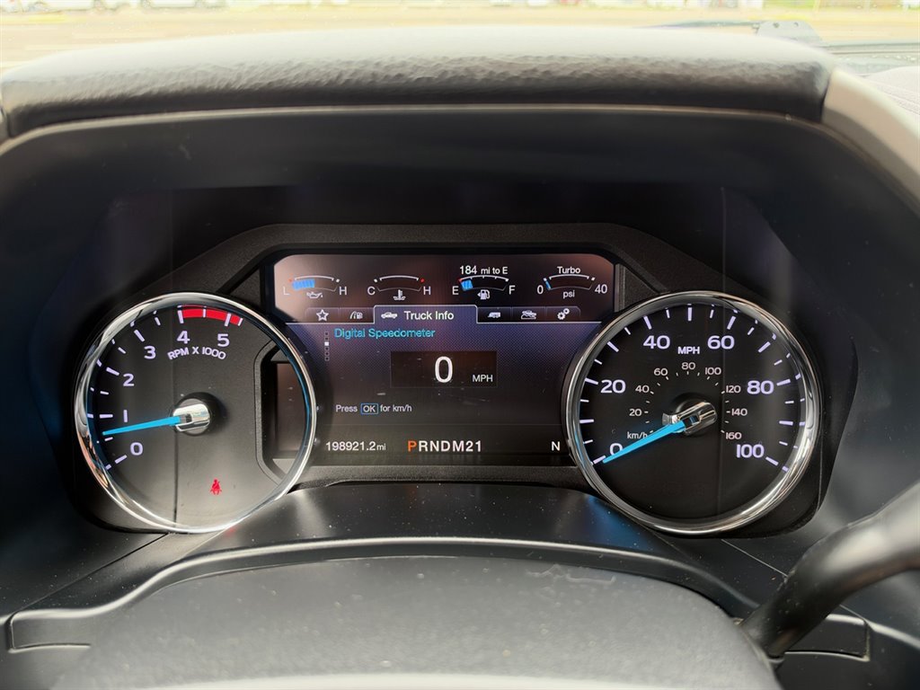 Used 2019 Ford F350 Lariat w/ Chrome Package AWD/4WD image 8