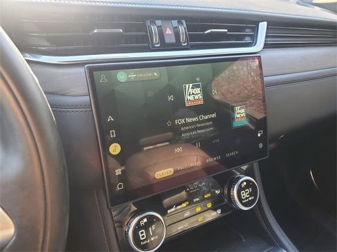 Used 2021 Jaguar F-PACE S image 29