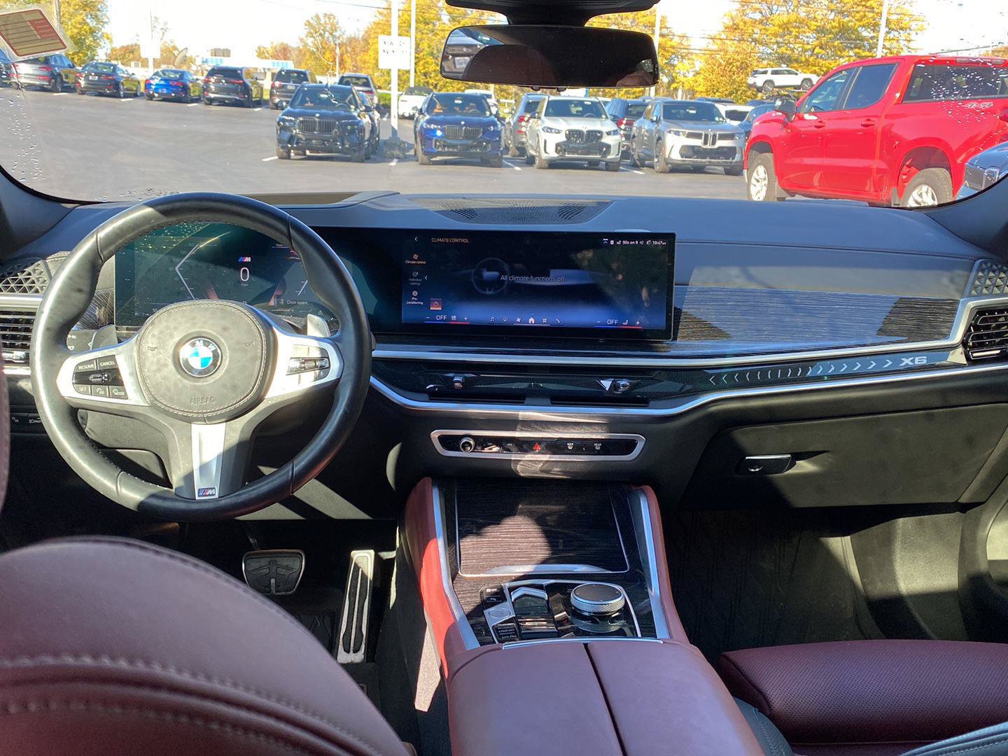 Used 2024 BMW X6 xDrive40i w/ Premium Package AWD/4WD image 13
