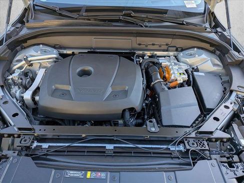 New 2026 Volvo XC60 T8 Ultra w/ Protection Package Premier image 19