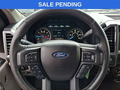 Used 2017 Ford F150 XLT w/ Equipment Group 302A Luxury AWD/4WD image 20