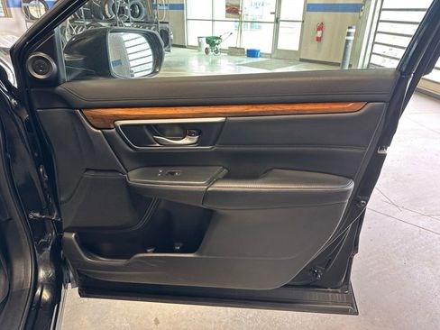 Used 2019 Honda CR-V Touring image 33