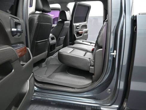Used 2017 GMC Sierra 1500 SLT w/ SLT Premium Package AWD/4WD image 16