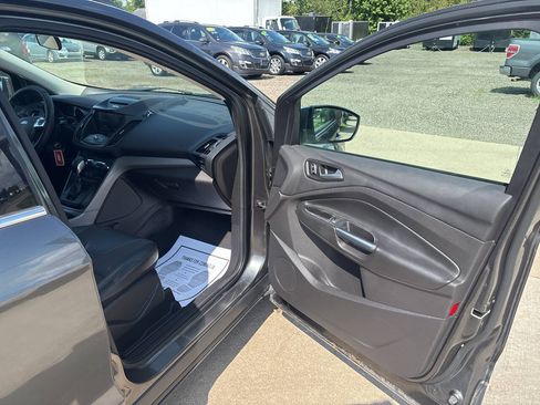 Used 2015 Ford Escape SE w/ SE Chrome Package AWD/4WD image 22