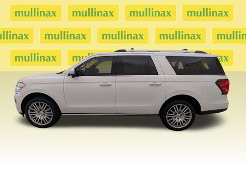 Used 2023 Ford Expedition Max Limited image 9