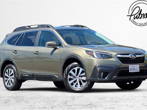 Used 2021 Subaru Outback Premium AWD/4WD image 1