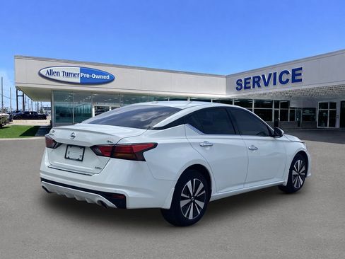 Used 2022 Nissan Altima 2.5 SL AWD/4WD image 8