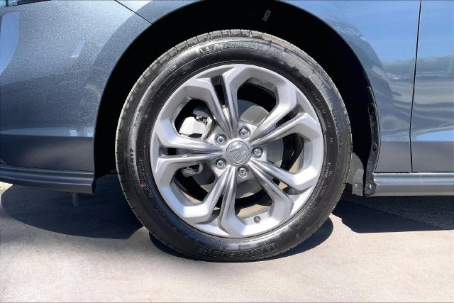 Used 2024 Honda Accord EX image 9