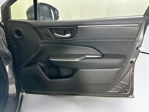 Used 2019 Honda Clarity Plug-In Hybrid image 29