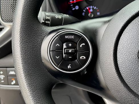 Used 2021 Kia Soul S image 33